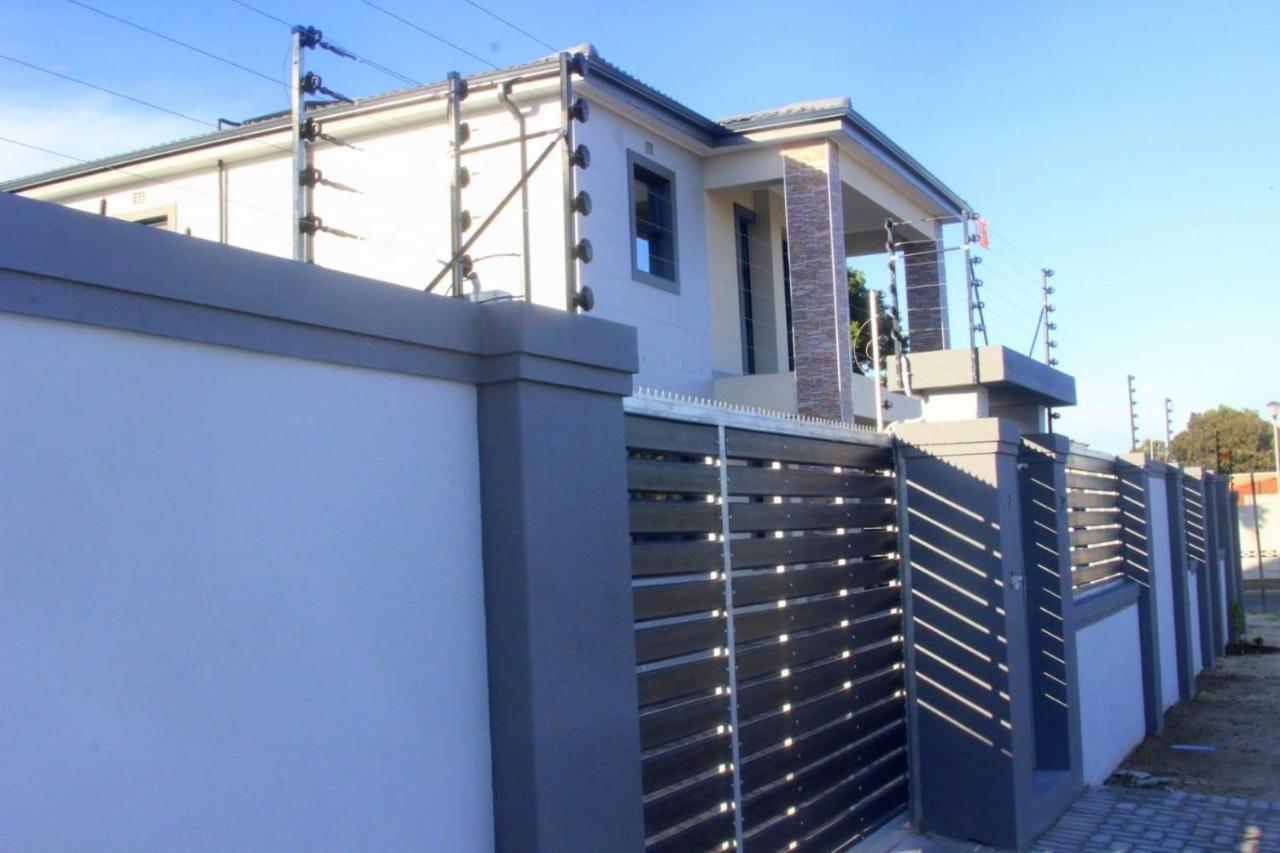 Elmed Guest House Cape Town Room photo